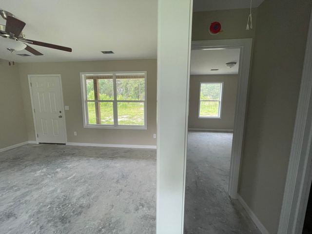 317 S Hampton Street, Pinewood, SC 29125