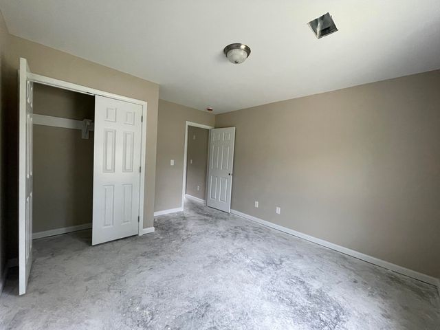 317 S Hampton Street, Pinewood, SC 29125