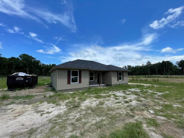 317 S Hampton Street, Pinewood, SC 29125
