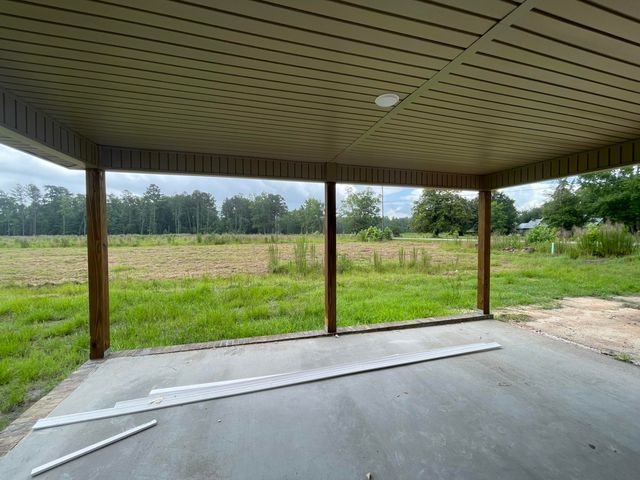 317 S Hampton Street, Pinewood, SC 29125