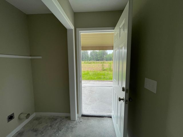 317 S Hampton Street, Pinewood, SC 29125