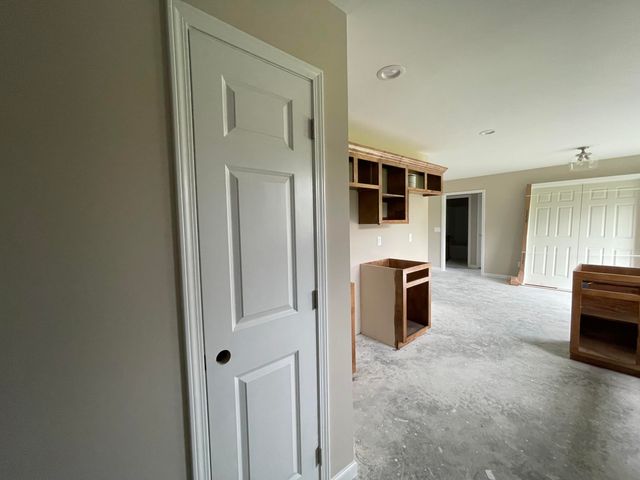 317 S Hampton Street, Pinewood, SC 29125