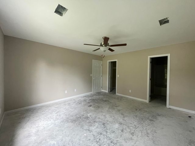317 S Hampton Street, Pinewood, SC 29125