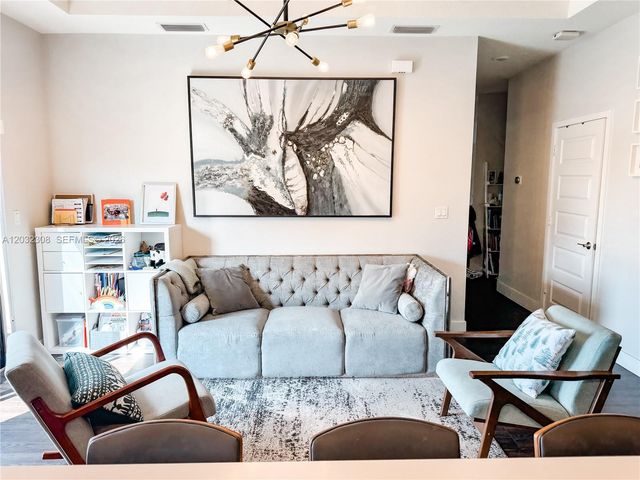 10455 NW 82nd St 32, Doral, FL 33178