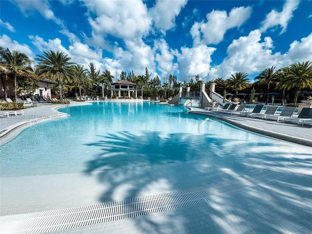 10455 NW 82nd St 32, Doral, FL 33178