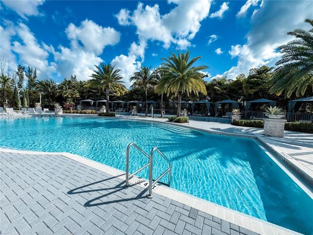10455 NW 82nd St 32, Doral, FL 33178