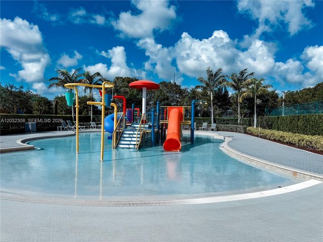 10455 NW 82nd St 32, Doral, FL 33178