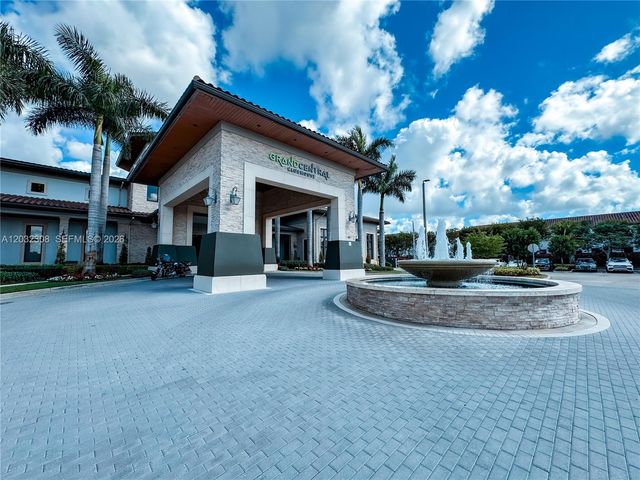 10455 NW 82nd St 32, Doral, FL 33178