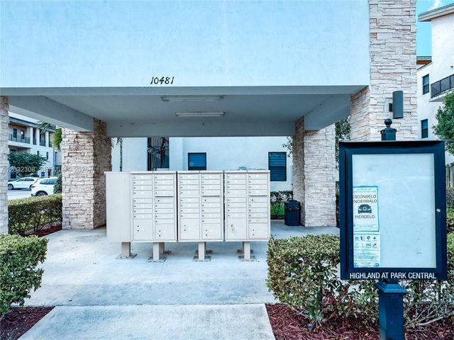 10455 NW 82nd St 32, Doral, FL 33178