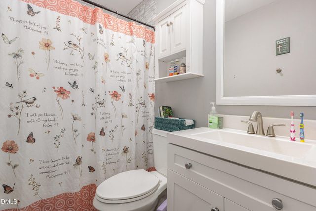 4104 Rockside Hills Drive, Raleigh, NC 27603