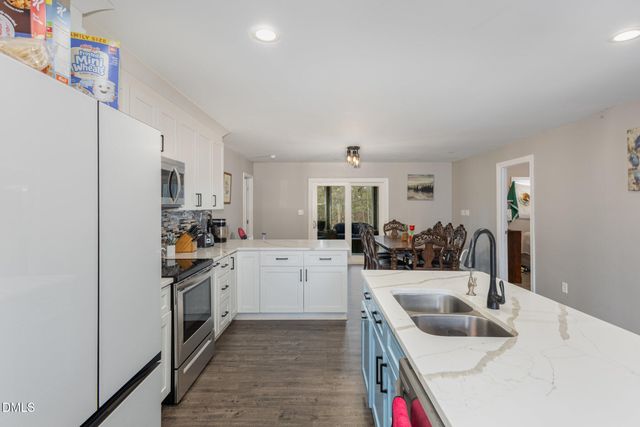 4104 Rockside Hills Drive, Raleigh, NC 27603