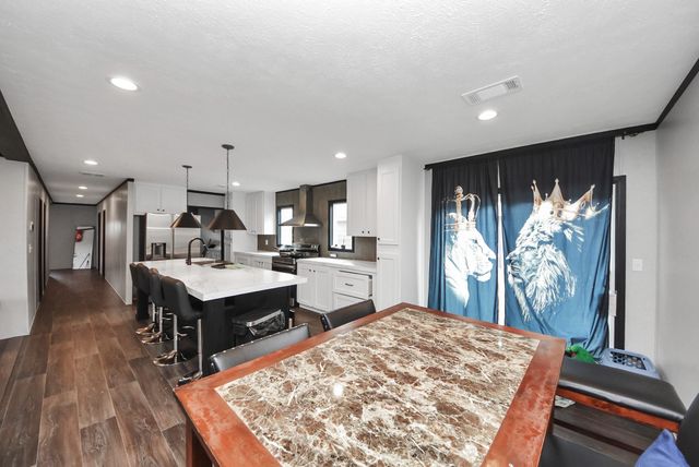 828 Road 5607, Cleveland, TX 77327