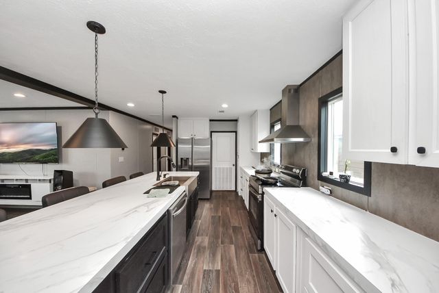 828 Road 5607, Cleveland, TX 77327