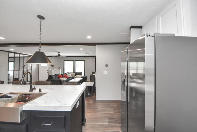 828 Road 5607, Cleveland, TX 77327