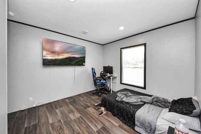 828 Road 5607, Cleveland, TX 77327