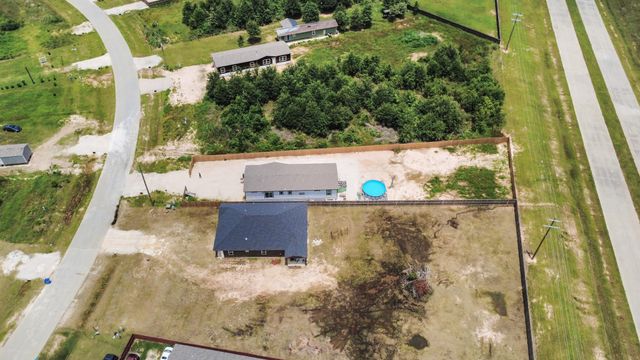 828 Road 5607, Cleveland, TX 77327