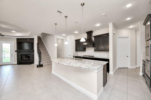 8926 Leaning Hollow Lane, Spring, TX 77379
