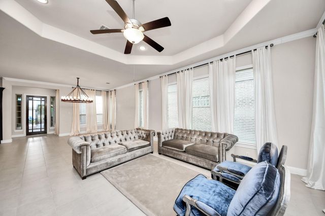 8926 Leaning Hollow Lane, Spring, TX 77379