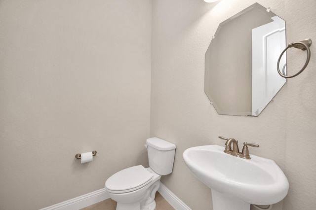 8926 Leaning Hollow Lane, Spring, TX 77379