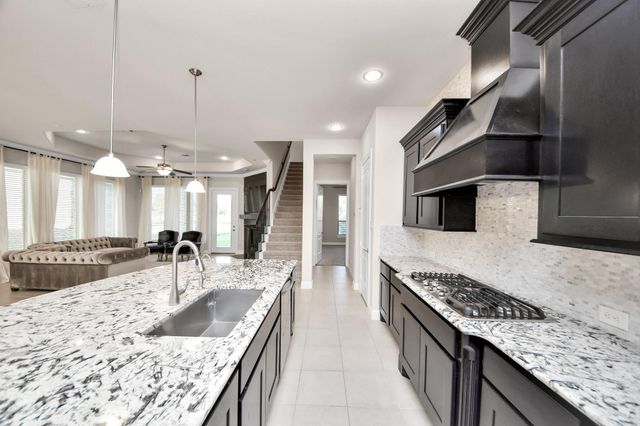8926 Leaning Hollow Lane, Spring, TX 77379