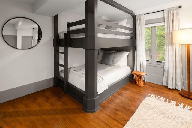 56 Turner Mill Lane, Stowe, VT 05672