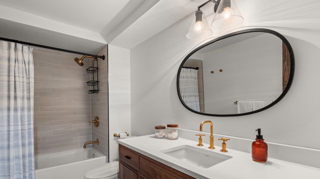 56 Turner Mill Lane, Stowe, VT 05672