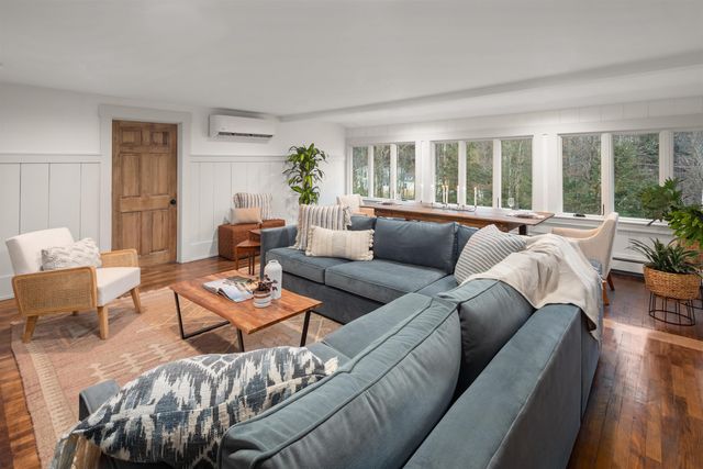 56 Turner Mill Lane, Stowe, VT 05672