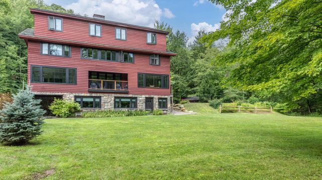 56 Turner Mill Lane, Stowe, VT 05672