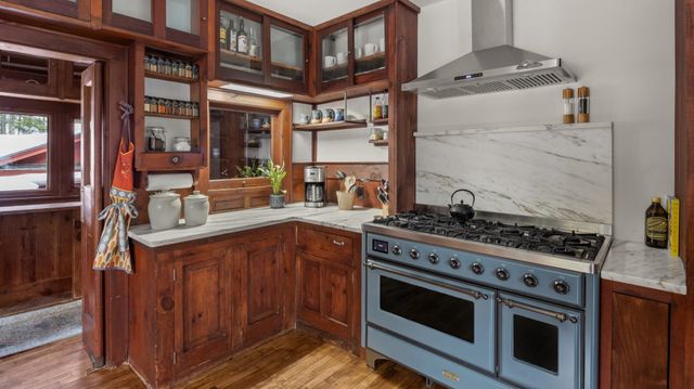 56 Turner Mill Lane, Stowe, VT 05672