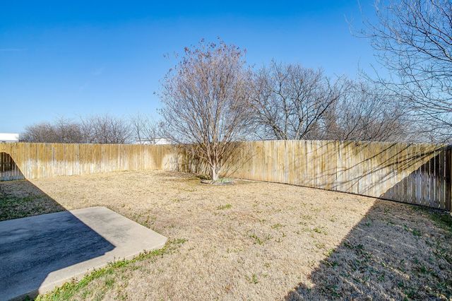 800 Grant Street, Burleson, TX 76028
