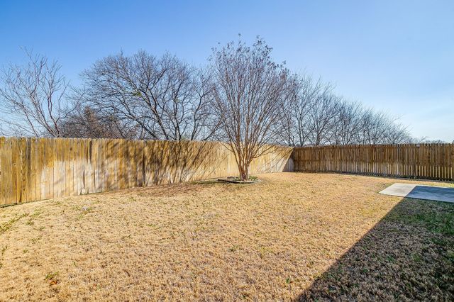800 Grant Street, Burleson, TX 76028