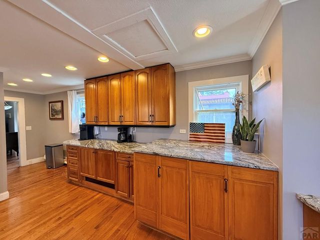 317 E Abriendo Ave, Pueblo, CO 81004