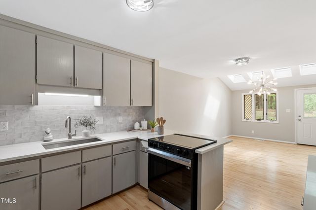 58 Stoneridge Road, Durham, NC 27705