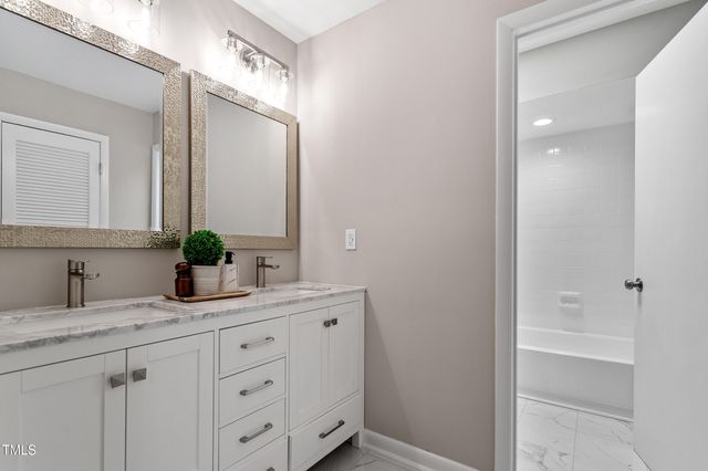 58 Stoneridge Road, Durham, NC 27705