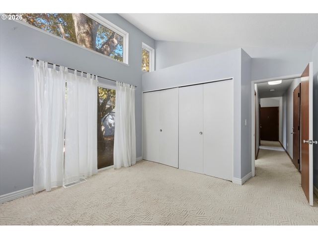 17815 Nw LAKEWAY Ct, Beaverton, OR 97006