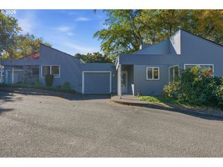 17815 Nw LAKEWAY Ct, Beaverton, OR 97006