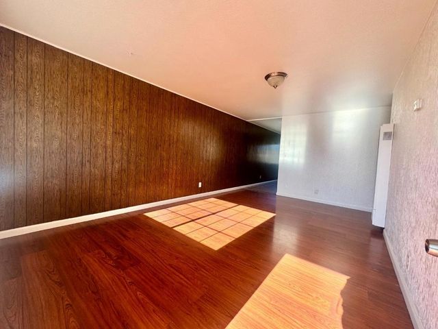 607 Calaveras Drive, Salinas, CA 93906