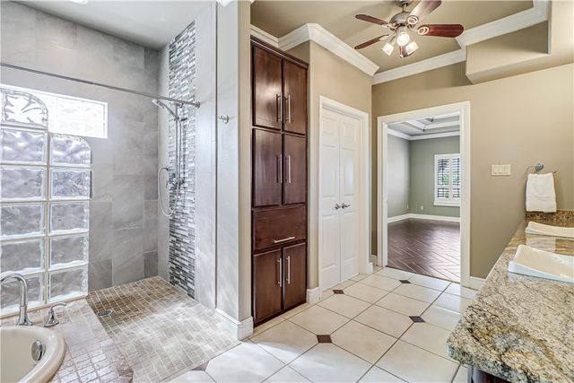 113 Bay Ct, Aransas Pass, TX 78336