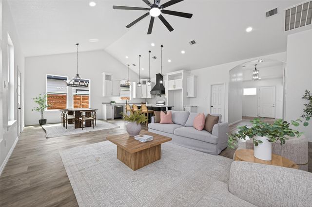 1105 Peter Pine Street, Huffman, TX 77336