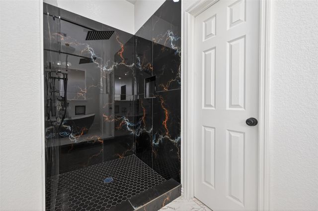 1105 Peter Pine Street, Huffman, TX 77336