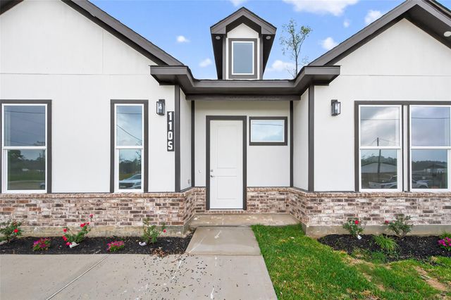 1105 Peter Pine Street, Huffman, TX 77336