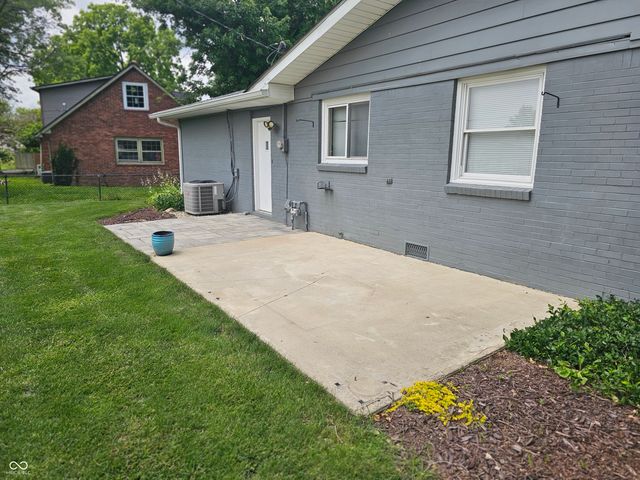 1611 Charles Street, Anderson, IN 46013