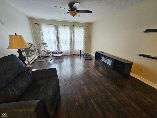 1611 Charles Street, Anderson, IN 46013