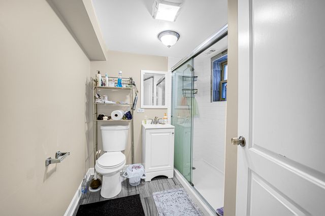 2437 N 78th Avenue, Elmwood Park, IL 60707