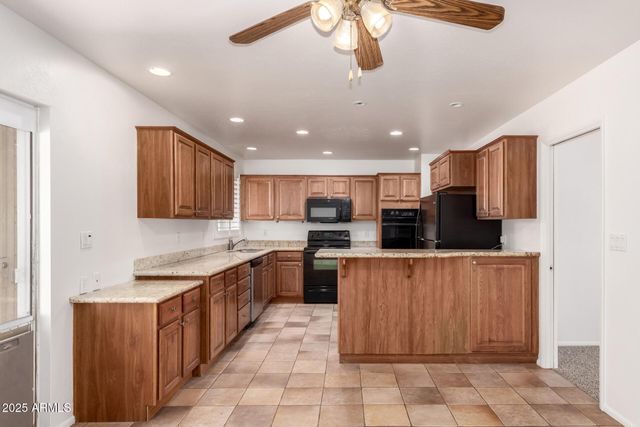 8817 N 17TH Drive, Phoenix, AZ 85021