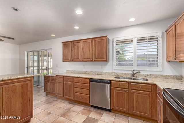 8817 N 17TH Drive, Phoenix, AZ 85021