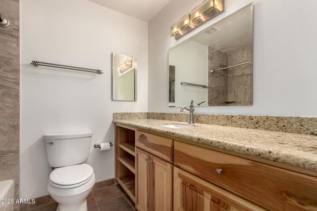 8817 N 17TH Drive, Phoenix, AZ 85021