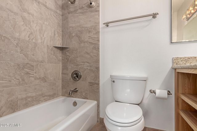 8817 N 17TH Drive, Phoenix, AZ 85021