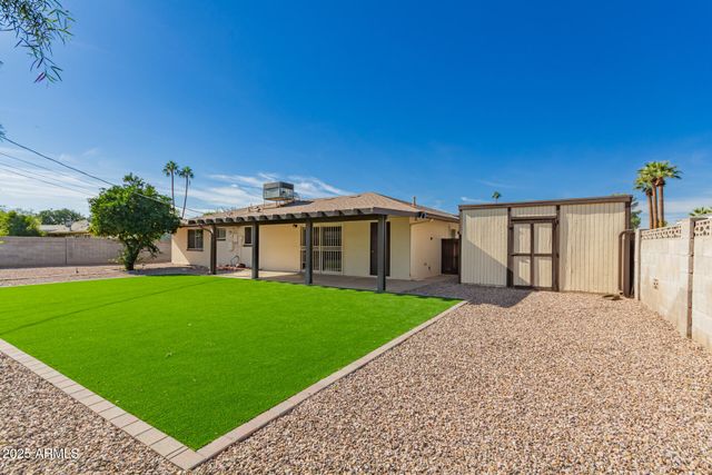 8817 N 17TH Drive, Phoenix, AZ 85021