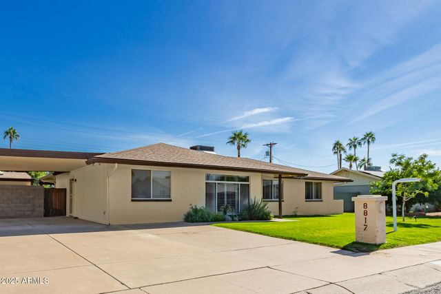8817 N 17TH Drive, Phoenix, AZ 85021